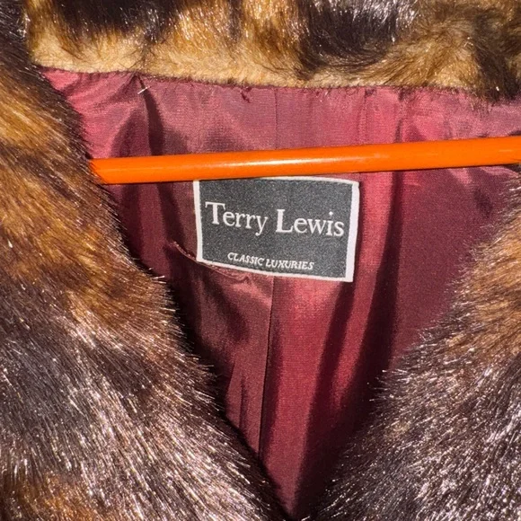Vintage Terry Lewis Classic Luxuries Brown Print Mid Length Women Coat Size Med - Picture 3 of 10